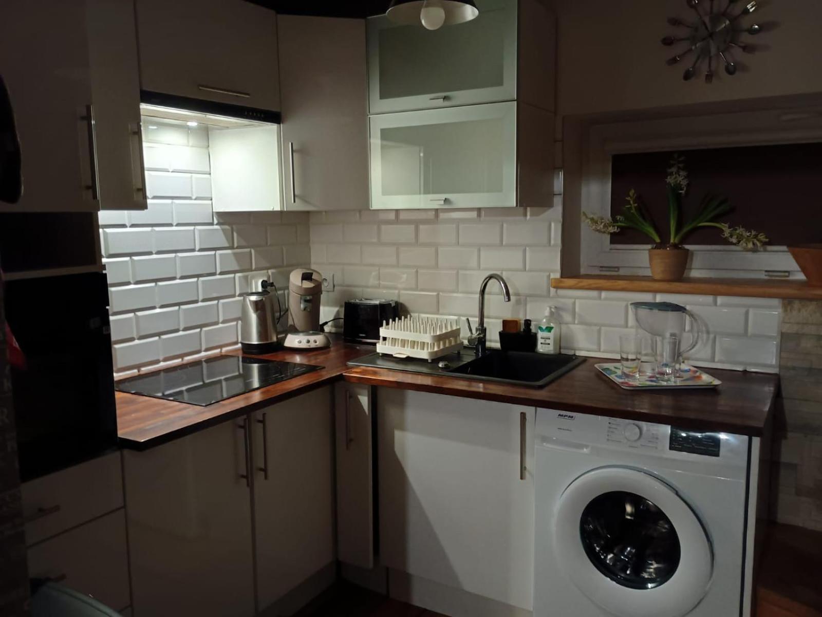 Apartament Pod Lasem Tenczynek Buitenkant foto