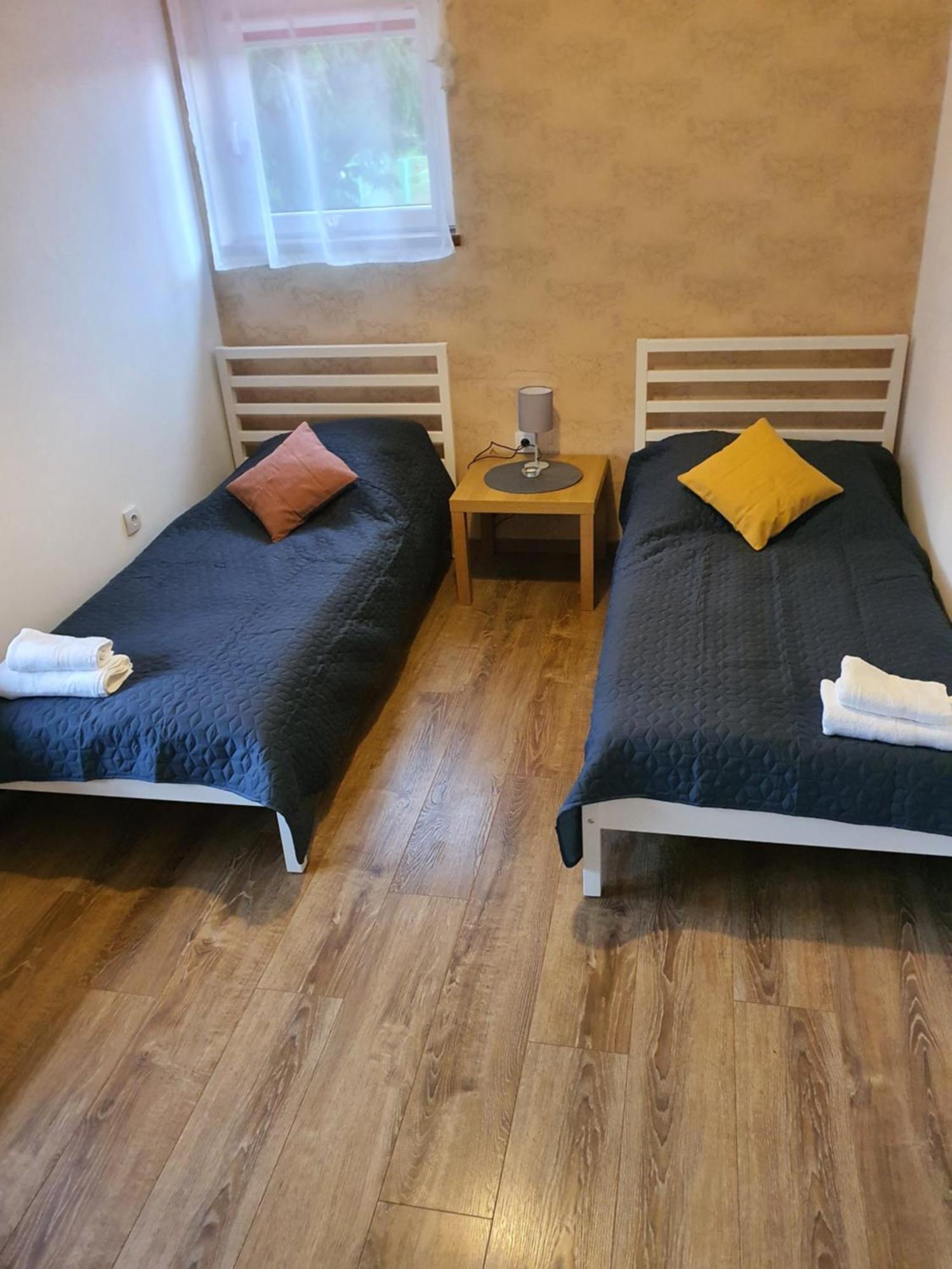 Apartament Pod Lasem Tenczynek Buitenkant foto